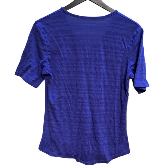 Smartwool v-neck t-shirt size large - Picture 7 of 13